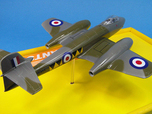 Xtrakit (SH) XK72001 1:72 Gloster Meteor F.8