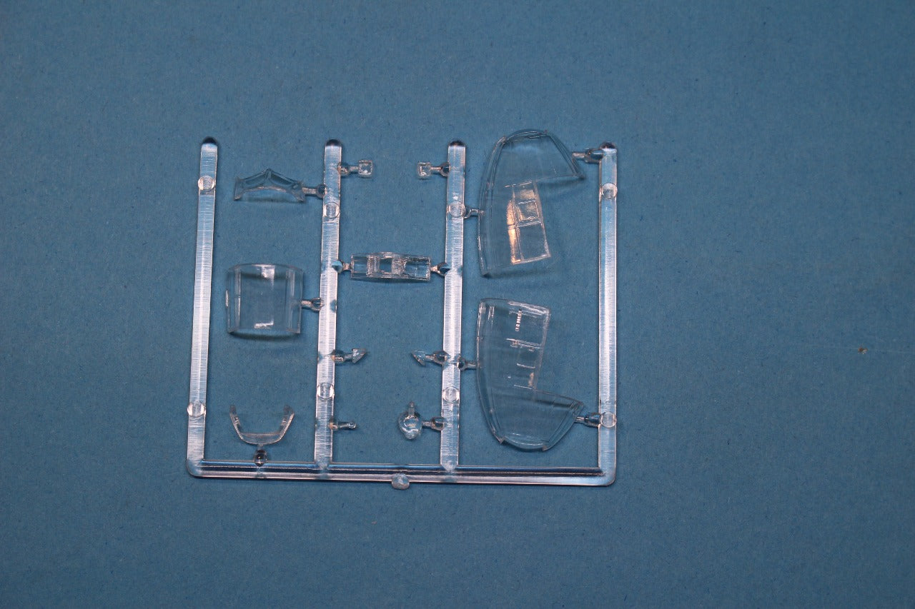 FLY YLF72040 1:72 PZL P.37A