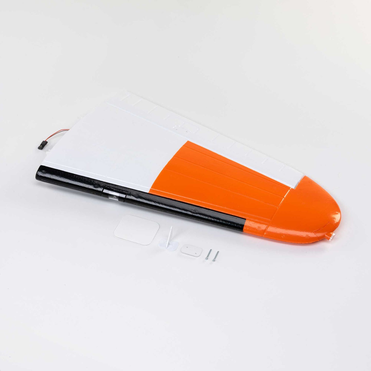E-flite Left Wing Tip, White: RC-45J 1.5m EFL107254