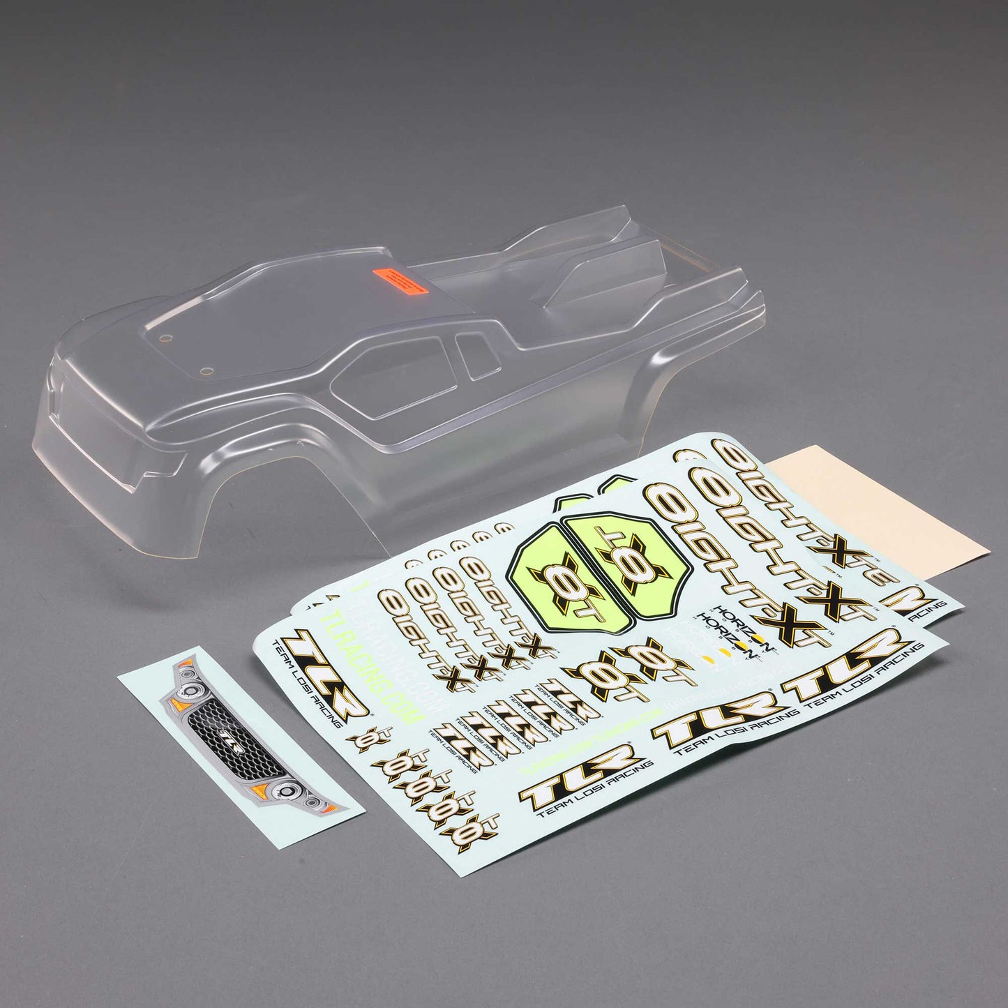 TLR Body: 8XT TLR240017