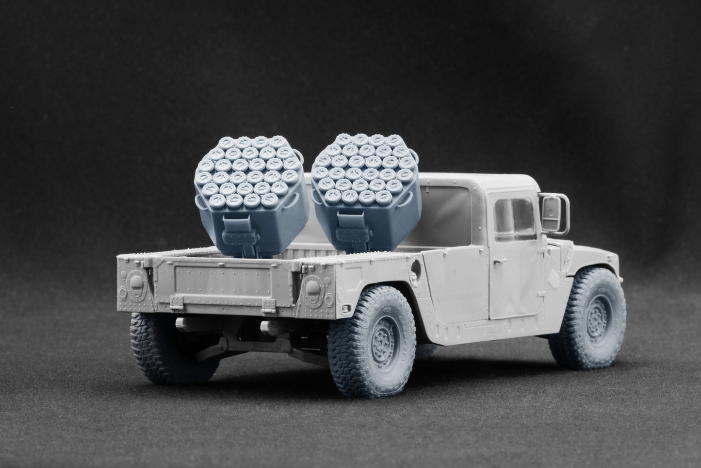 ScaleX UMZ Scatterable Mine Launcher x2 1:35 A 35005