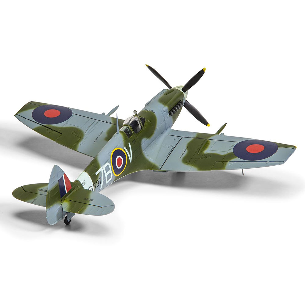 Airfix A05117A Supermarine Spitfire Mk.XII 1:48 Model Kit