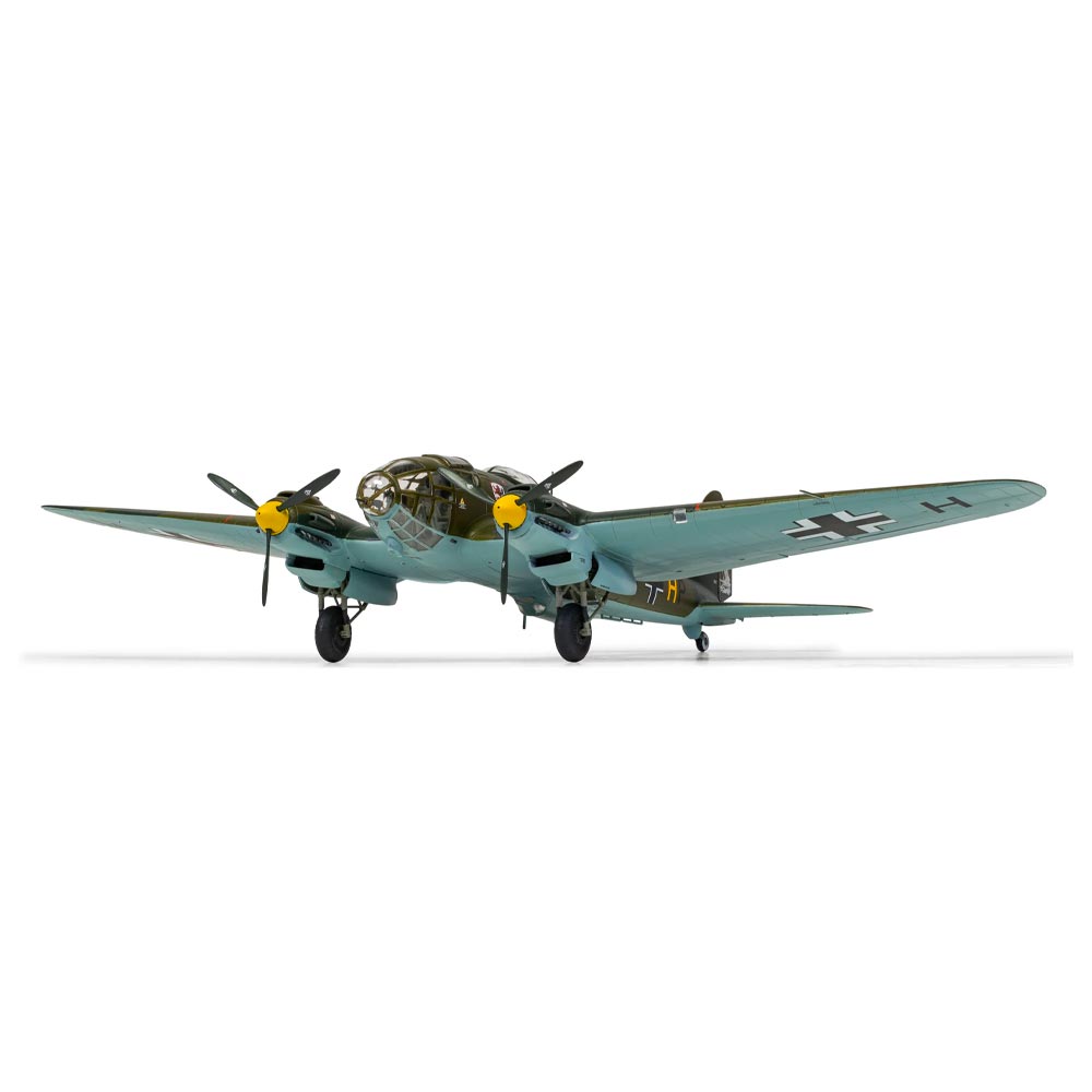 Airfix A06014 Heinkel He111 P-2  1:72 Plane Model Kit