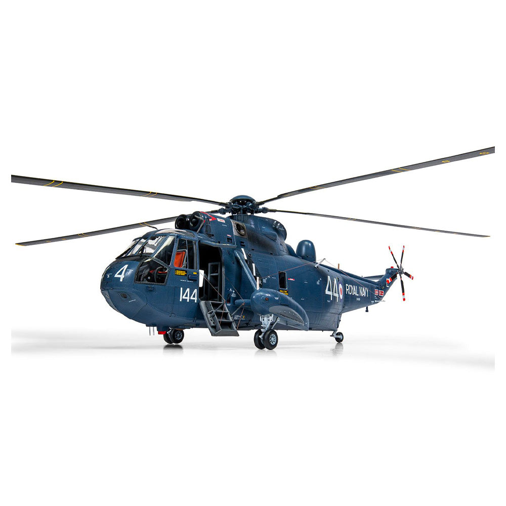 Airfix A11006 Westland Sea King HAS.1/HAS.5/HU.5 Helicopter 1:48 Model Kit