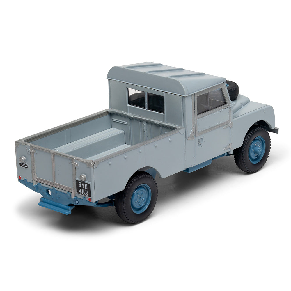 Airfix A55012 Starter Set - Land Rover Series 1 Pick-Up 1:43 Model Kit