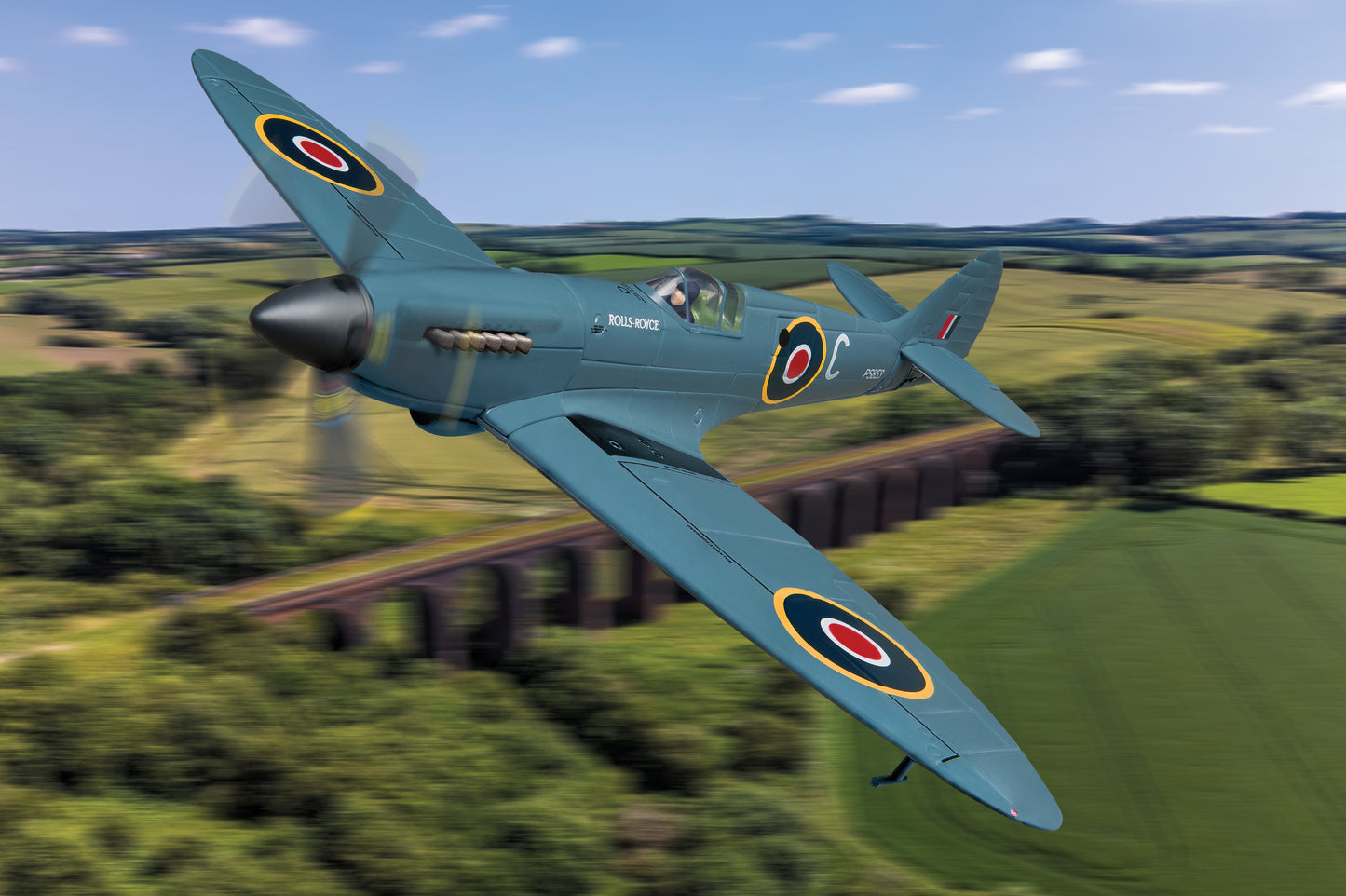 Corgi Supermarine Spitfire PR.XIX G-RRGN PS853 1:72 Diecast Model