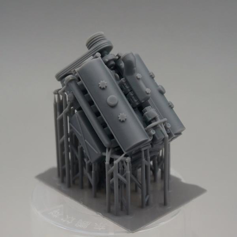 Amusing Hobby 35A057 Schw. Jagdpanzer Elefant w/Zimmerit 1:35 Model Kit
