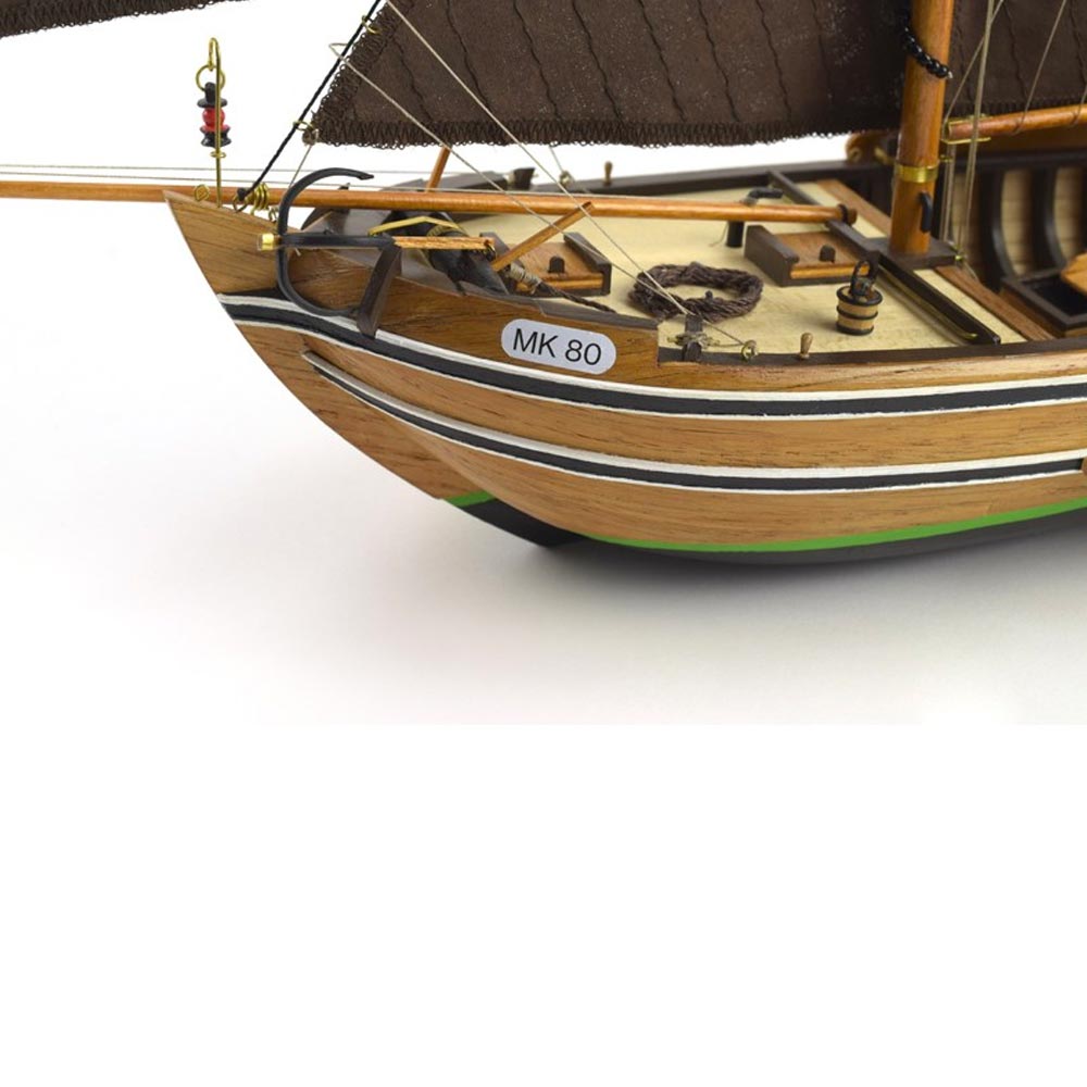 Artesania Latina 22125 Botter - Dutch Fishing Boat 1:35 Wooden Model Kit