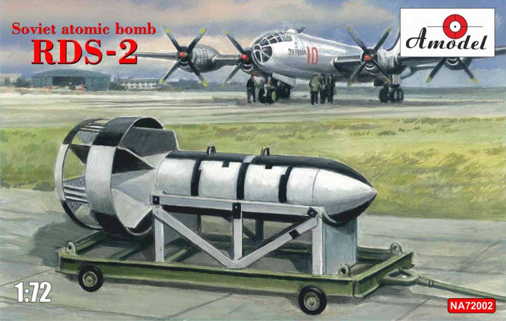A-Model NA72003 Soviet atomic bomb RDS-3 1:72 Aircraft Model Kit