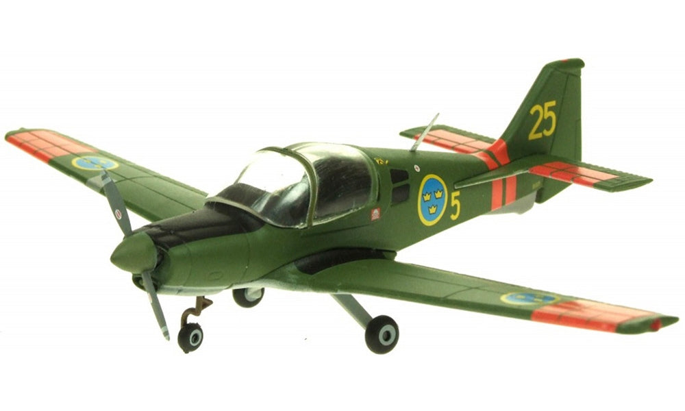 Aviation 72 25003 Scottish Aviation Bulldog SK61 Swedish Air Force 61025 1:72