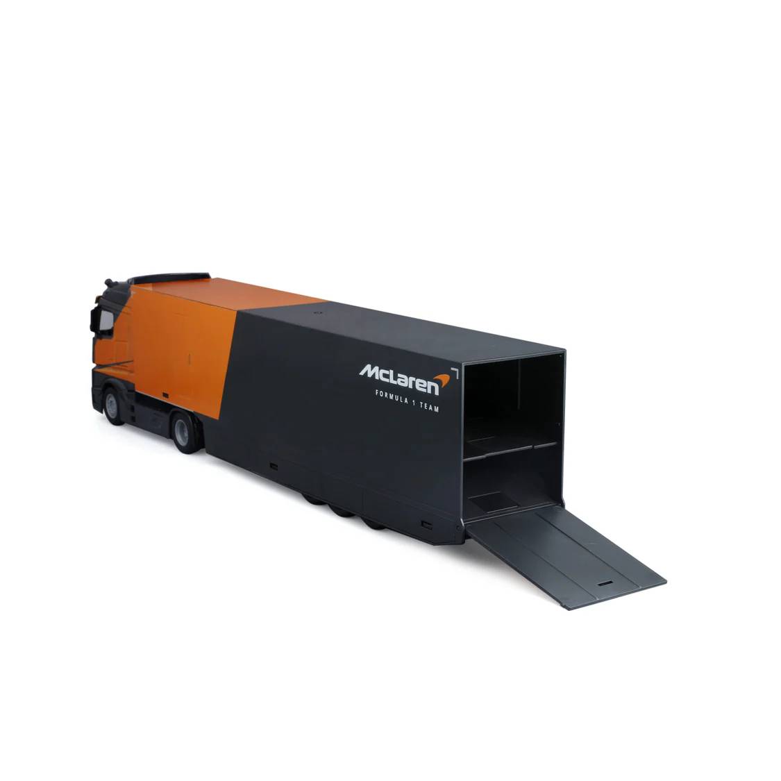 Bburago 1:43 F1 Mclaren Racing Transporter Mcl38 2024 Norris