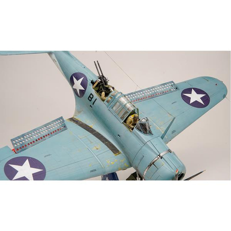 Border Model BG-003 Douglas SBD-3/4 Dauntless Pre-Painted 1:35 Model Kit