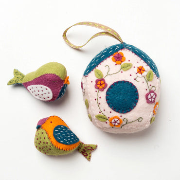 Corinne Lapierre Birdhouse & Two Birds Felt Craft Kit