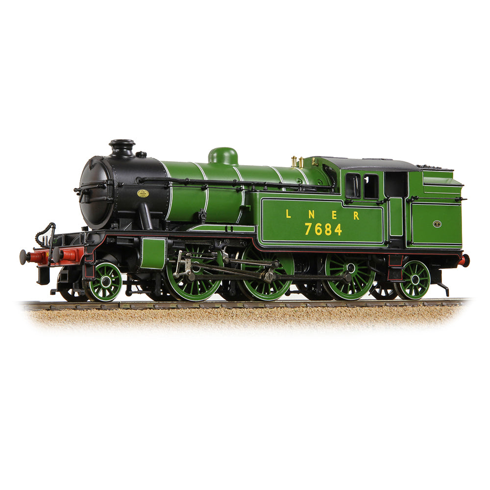 7684 Bachmann Branchline 31-616 LNER V1 Tank 7684 LNER Lined Green Revised ...