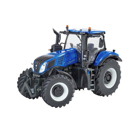 Britains 43339 New Holland T8 Genesis 1:32 Diecast Model Tractor