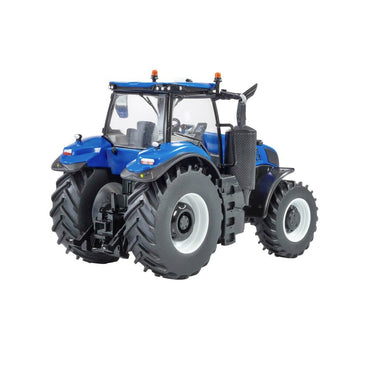 Britains 43339 New Holland T8 Genesis 1:32 Diecast Model Tractor