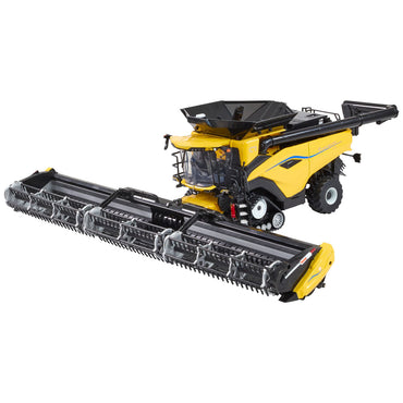 Britains 43403 New Holland CR11 Combine Harvester 1:32 Diecast Farm