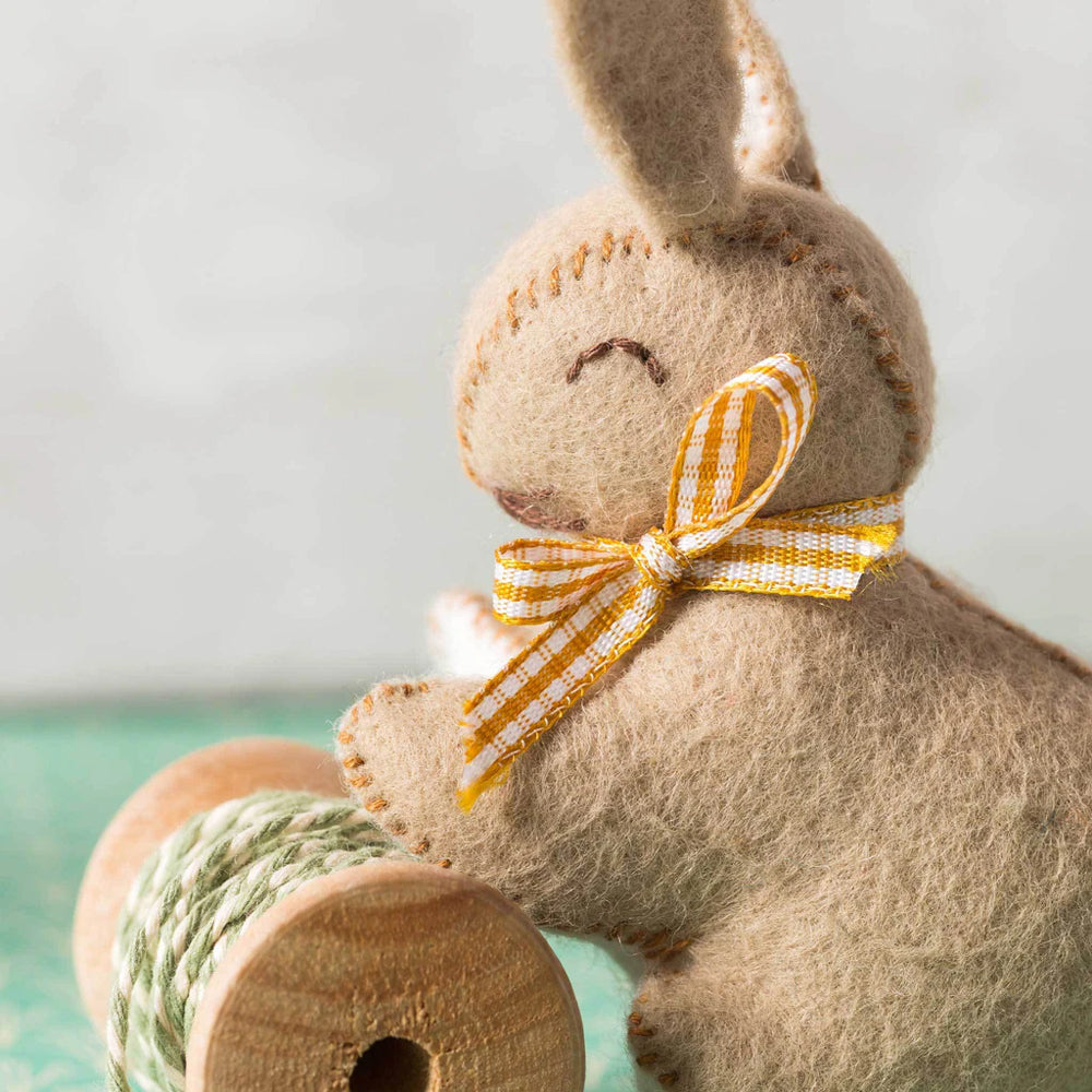 Corinne Lapierre Bunnies Felt Craft Kit