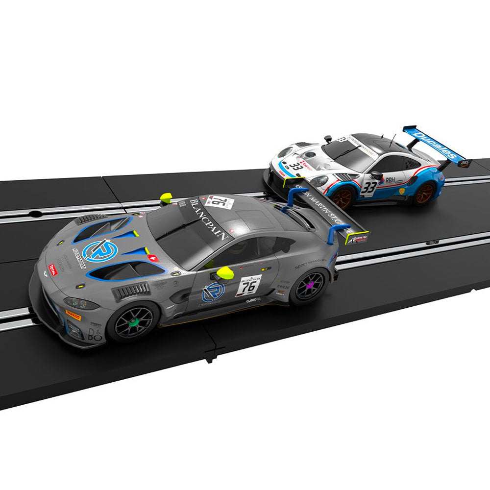 Scalextric C1434M Scalextric ARC AIR Set - World GT – Jadlam Toys