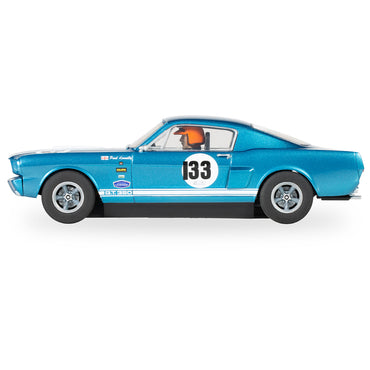 Scalextric C4517 Shelby Mustang GT350 - Paul Kenelly - Equipe GTS  1:32 Slot Car