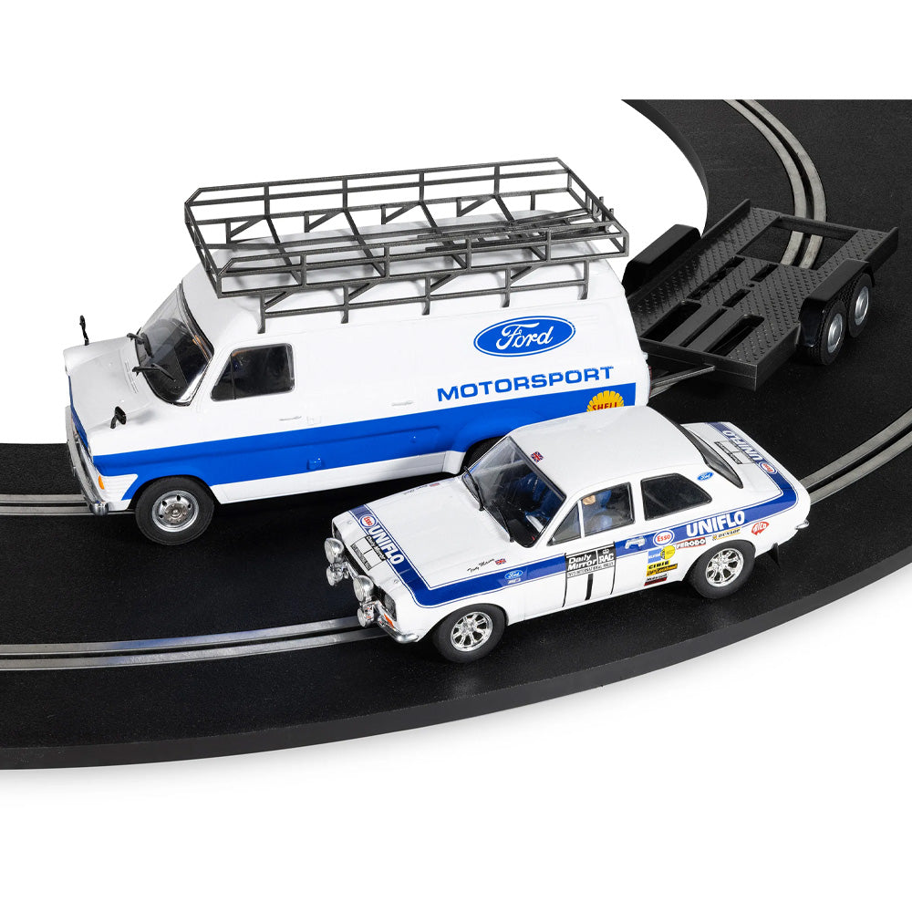 Scalextric C4649A Ford Transit MK1 and MK1 Escort - Ford Motorsport Twin Pack