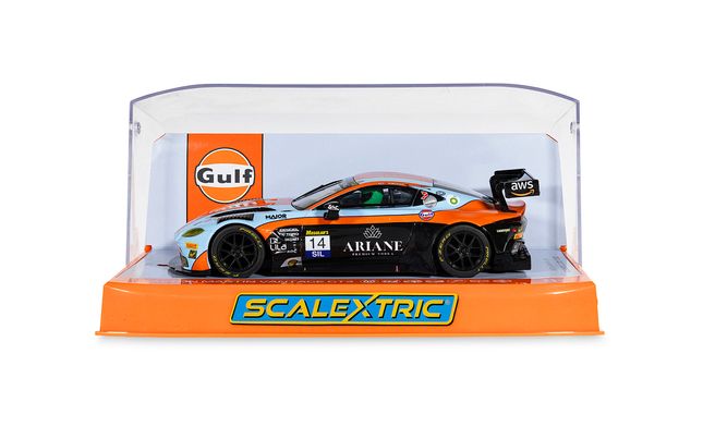 Scalextric C4655 Aston Martin GT3 Vantage - Bathurst 2025 - Gulf Edition