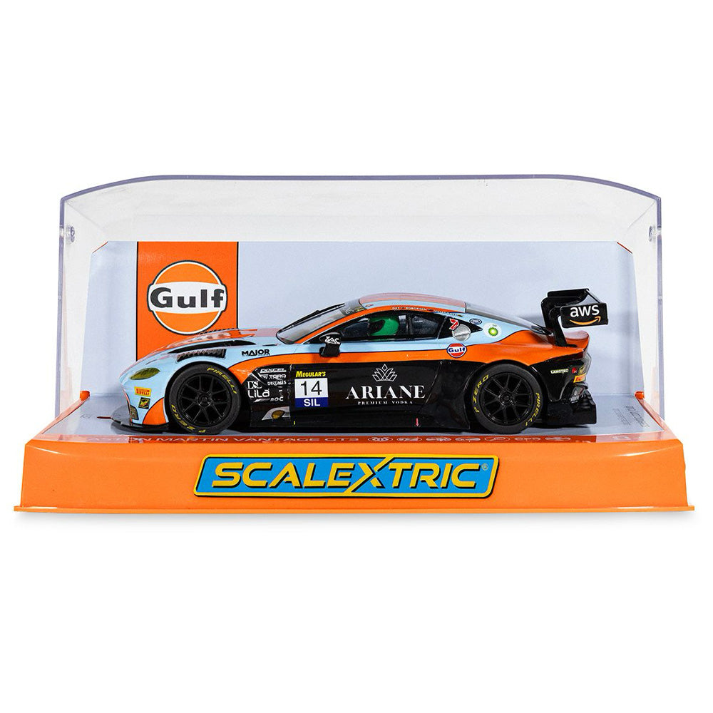 Scalextric C4655 Aston Martin GT3 Vantage - Bathurst 2025 - Gulf Edition
