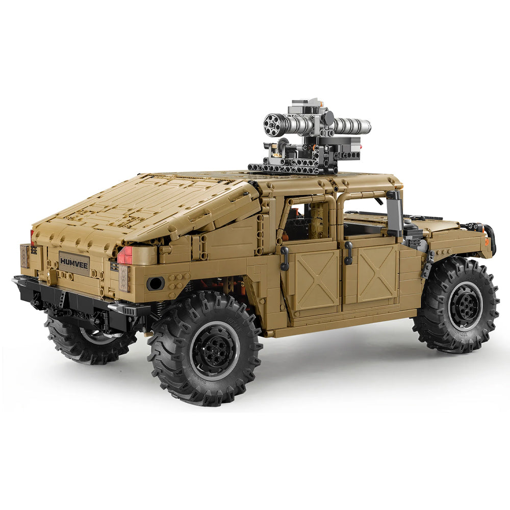 CaDA Humvee Off-Road Army Truck 1:8 Brick Model 3935pcs 61036W