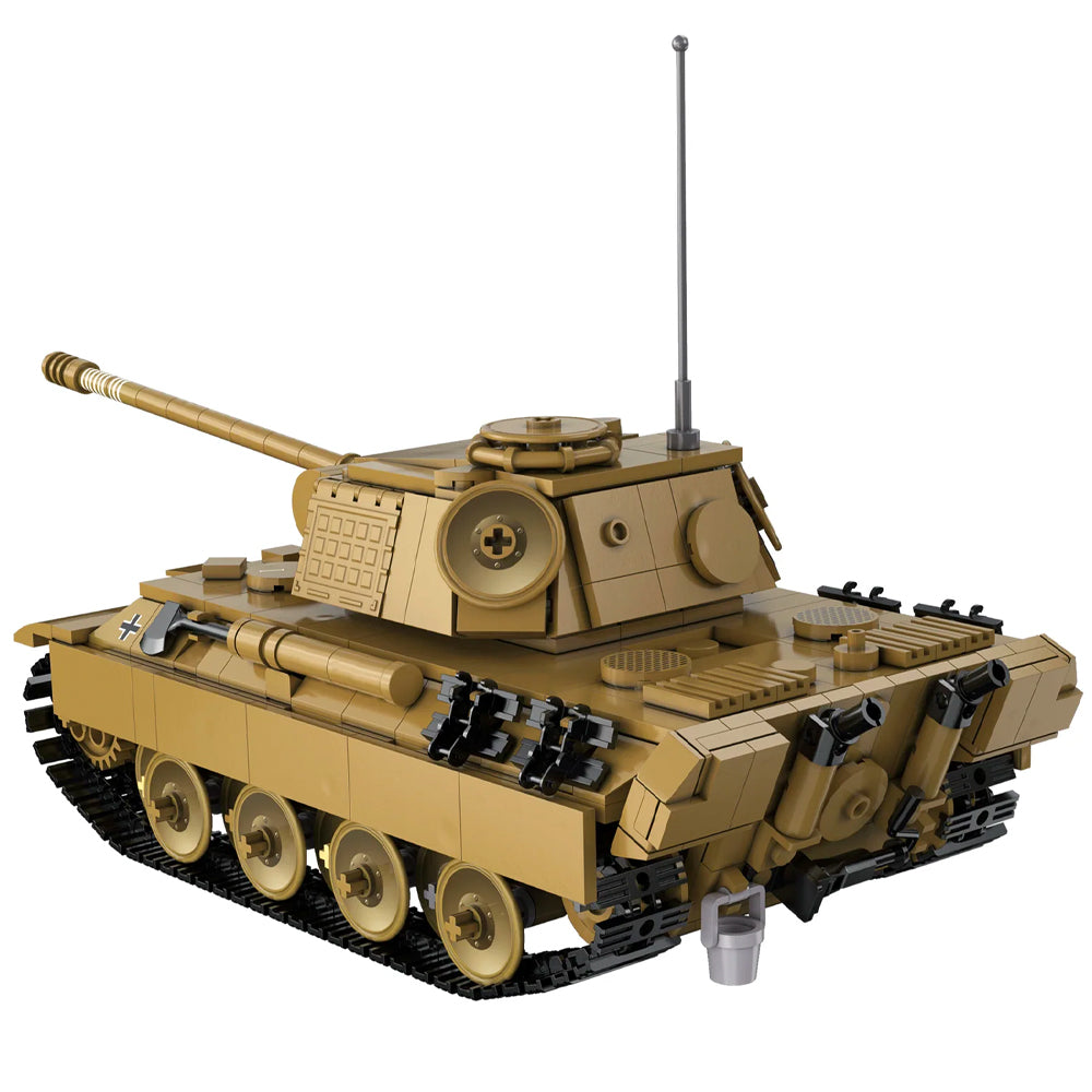 CaDA Panther Tank 1:35 RC Brick Model 907pcs Age 14+ C61073W
