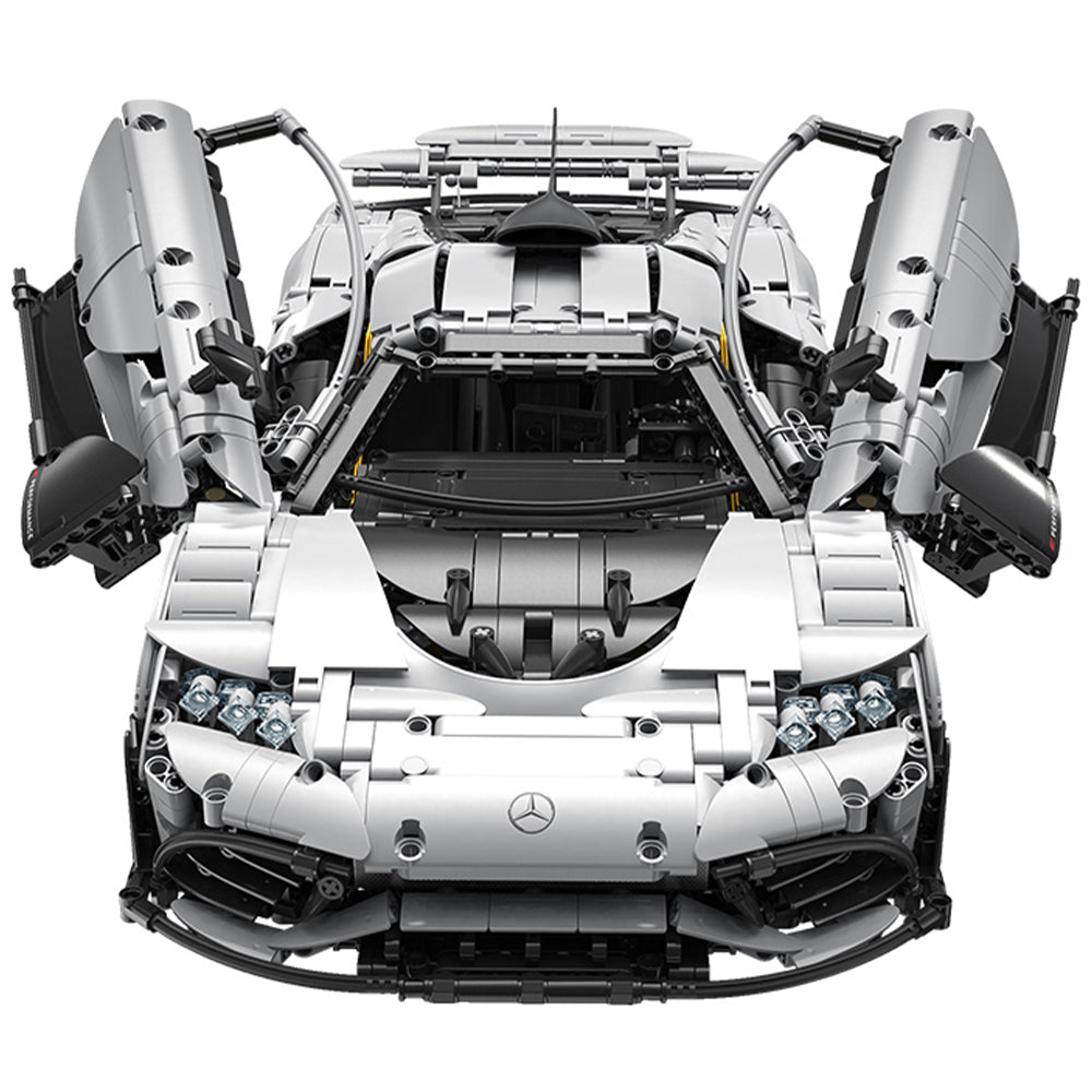 CaDA Mercedes-AMG Project ONE RC Brick Model 3300pcs Age 14+ C61503W
