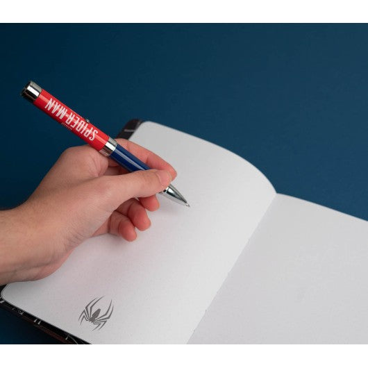 Marvel Spiderman Premium A5 Notebook With Projector Pen
 Grupo Erik