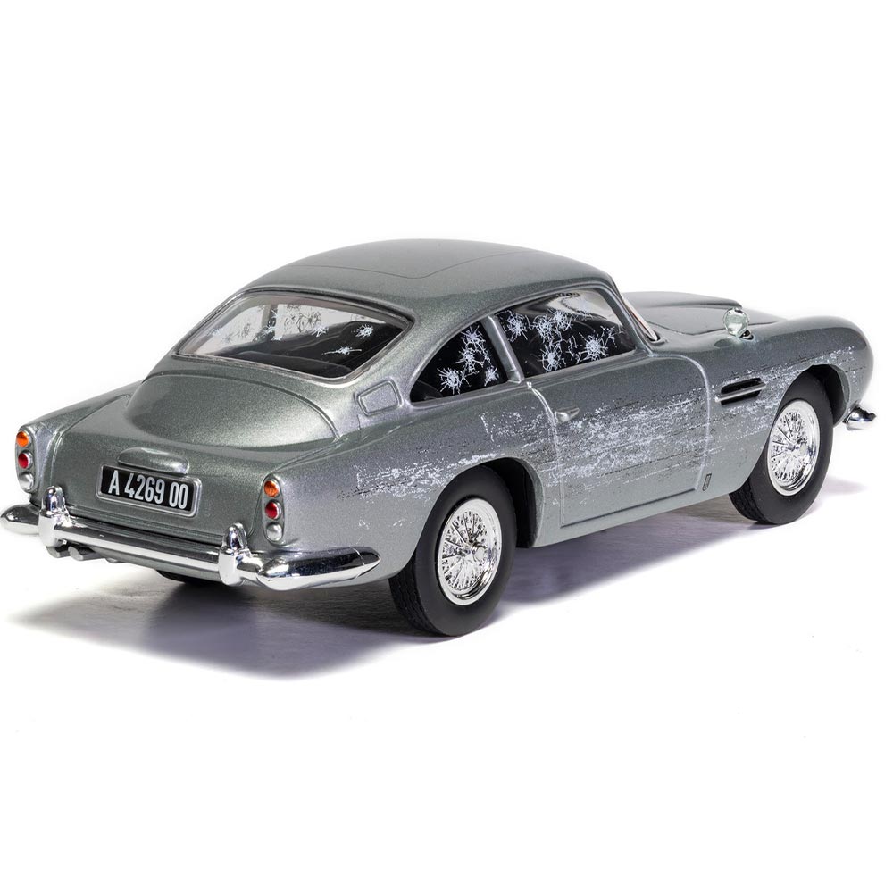 Corgi CC04314 James Bond - Aston Martin DB5 - No Time To Die 1:36 Diecast Model