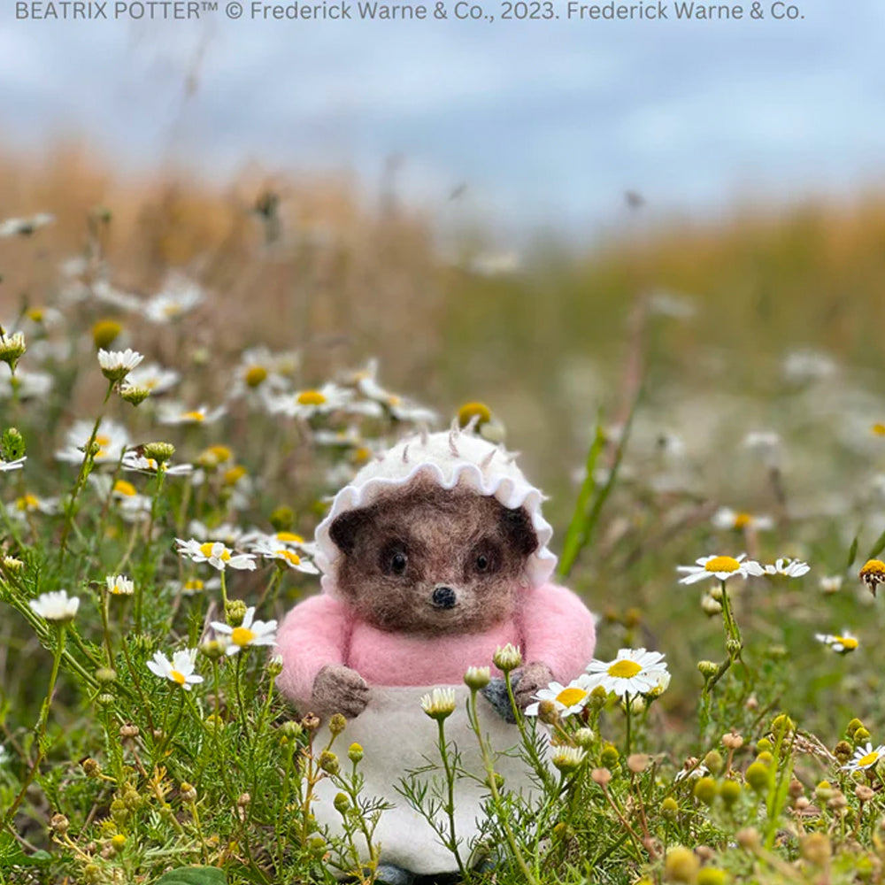 Crafty Kit Company Mrs Tiggy-Winkle Ironing Needle Felting Craft Kit BEATRIX-003