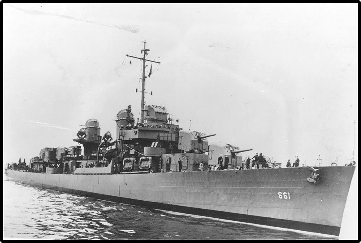 COBI 4866 USS Kidd Fletcher Class Destroyer 1:300 Brick Model 700pcs