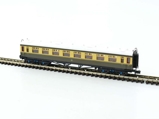 Dapol 2P-000-053  Collett Coach Composite GWR Chocolate/Cream 7030 N Gauge