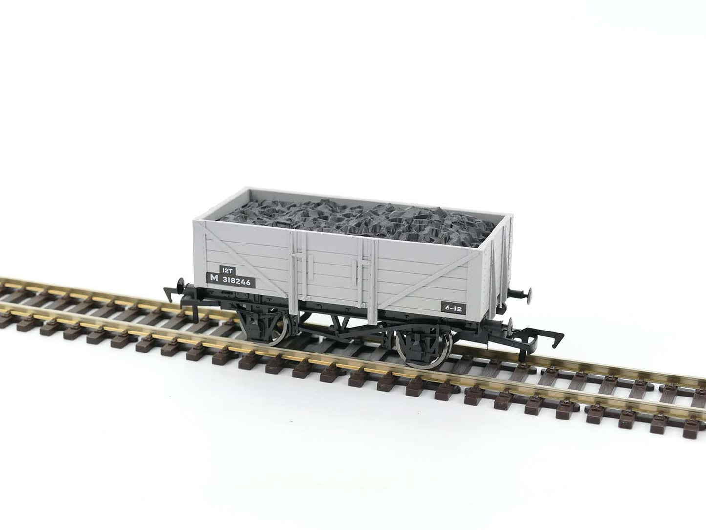 Dapol 5 Plank Wagon BR M318246 OO Gauge 4F-051-053