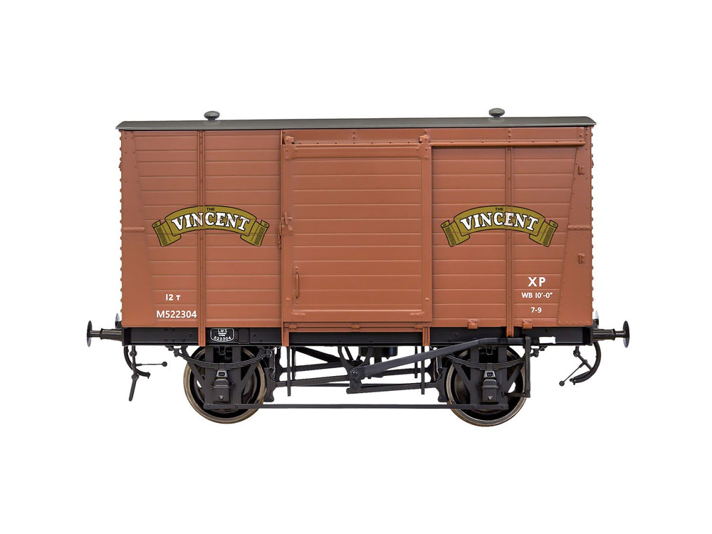 Dapol LMS Standard 12t Van Vincent Motorcycles Weathererd DA7F-065-010W O Gauge