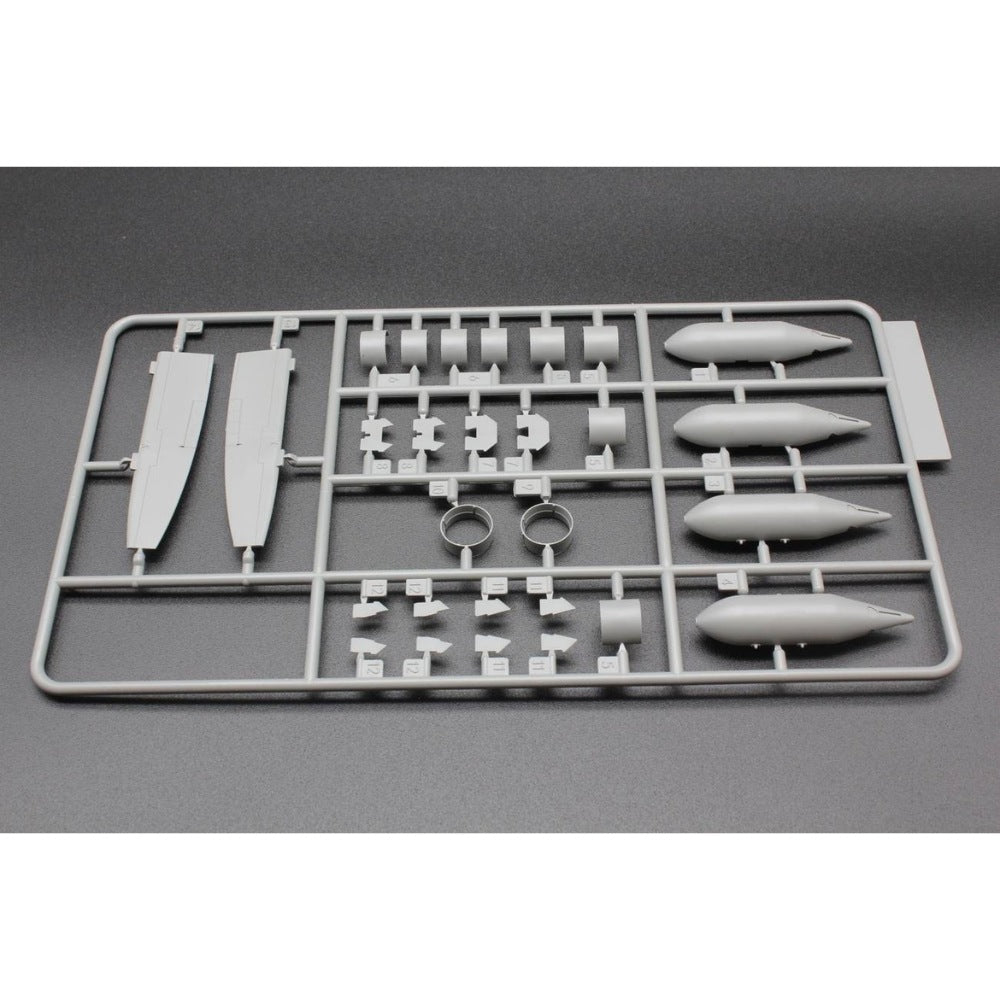 DBMK Hawker Sea Fury FB Mk.11 1:32 Model Kit DBMK32002