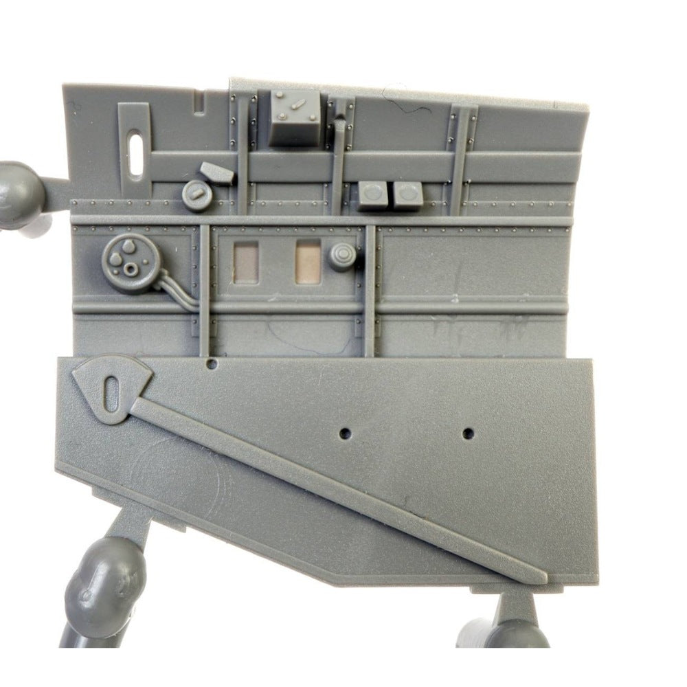 DBMK Hawker Sea Fury FB Mk.11 1:32 Model Kit DBMK32002