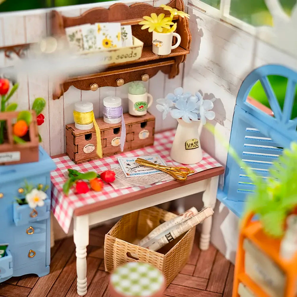 ROBOTIME Rolife Flower House Greenhouse DIY Miniature Dollhouse Kit DG163