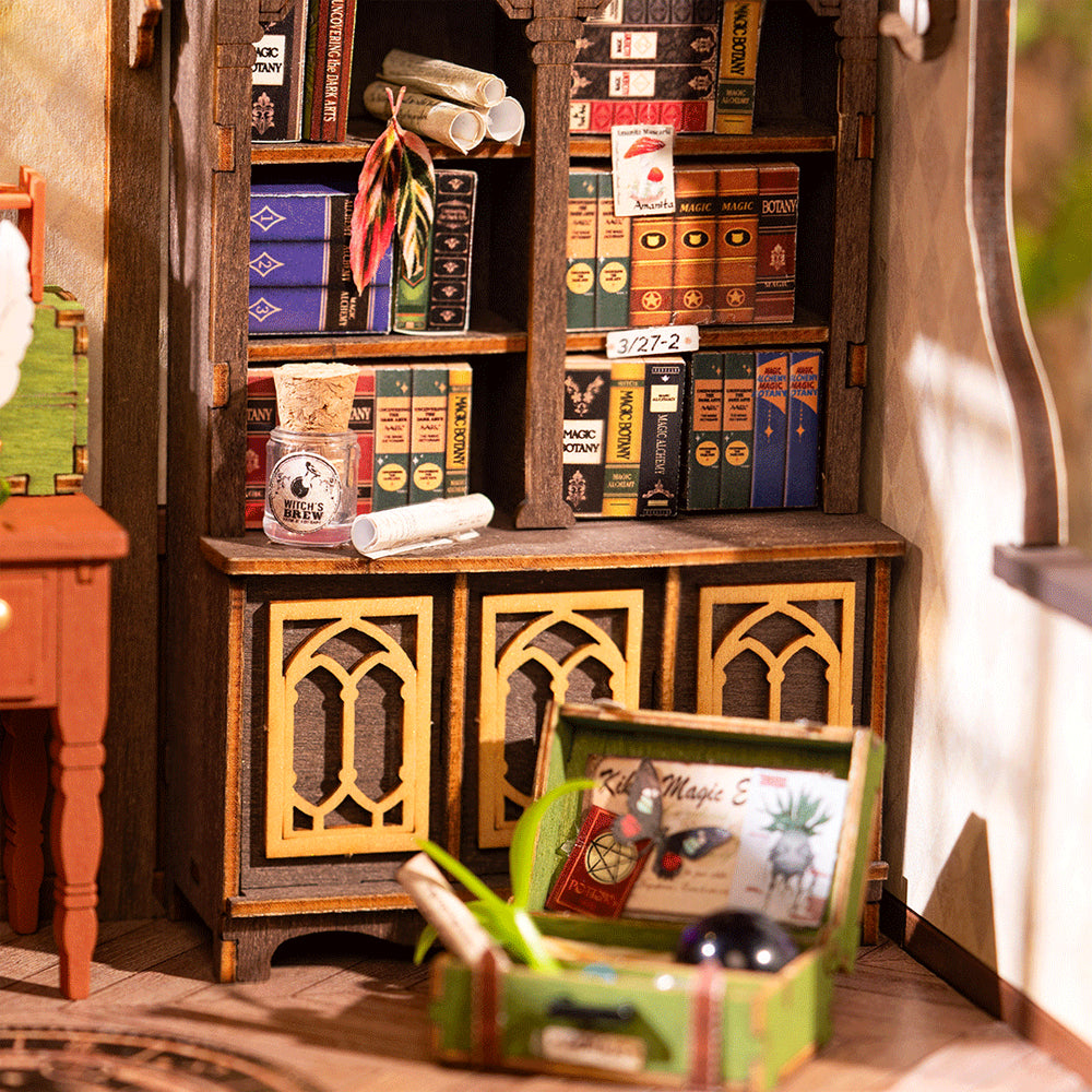 Rolife The Magic Study DIY Miniature Dollhouse Model Kit DG166
