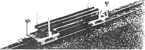 Dundas Models DM26 Hudson Single Bolster Wagons with H Girders Load OO9 Gauge