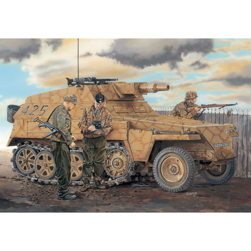 Dragon 6425 Sd.Kfz.250/8 w/7.5cm K.51 L/24 (Premium Edition) 1:35 Model Kit