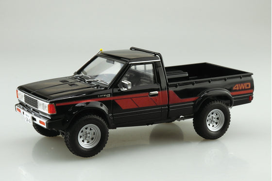 Aoshima 06850 1:24 Datsun 720 Truck Lift Up Custom 1982 (Nissan) Model Kit