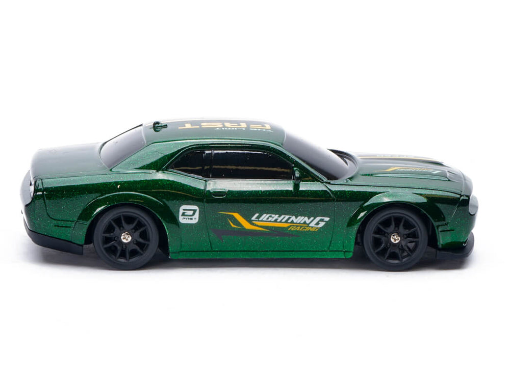E-ZEE RC Lighting Stinger 4WD Drift Car w/Gyro - Green 1:43 EZ-8501EGN