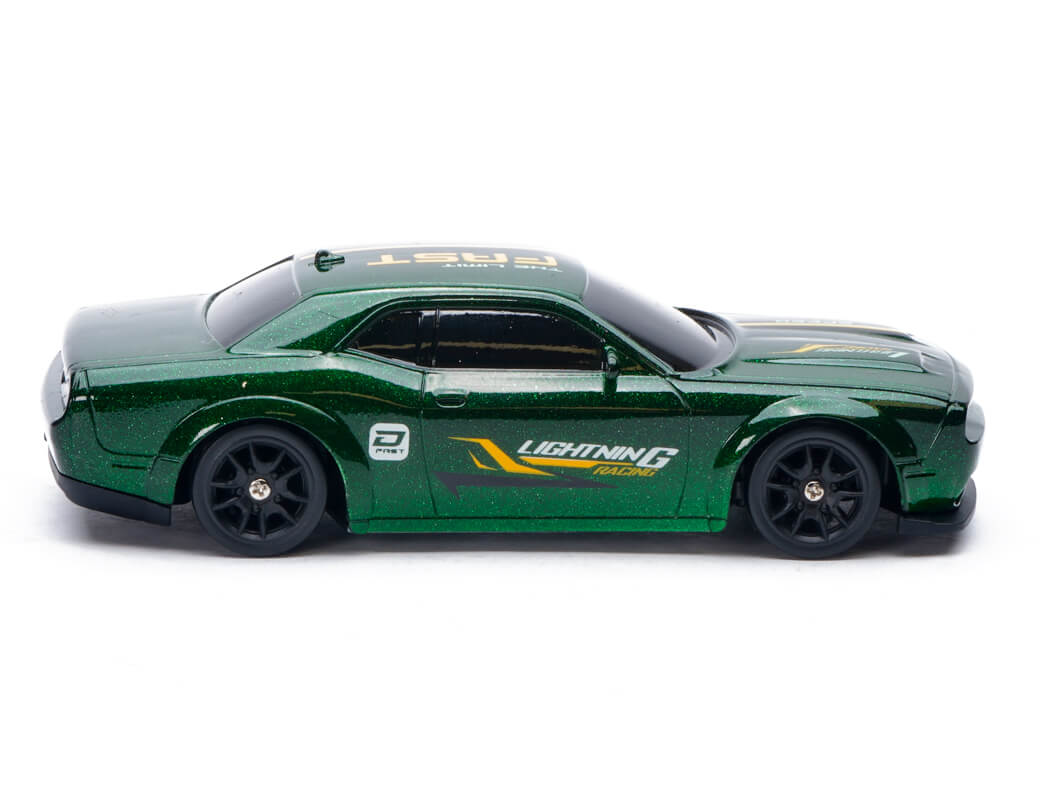 E-ZEE RC Lighting Stinger 4WD Drift Car w/Gyro - Green 1:43 EZ-8501EGN