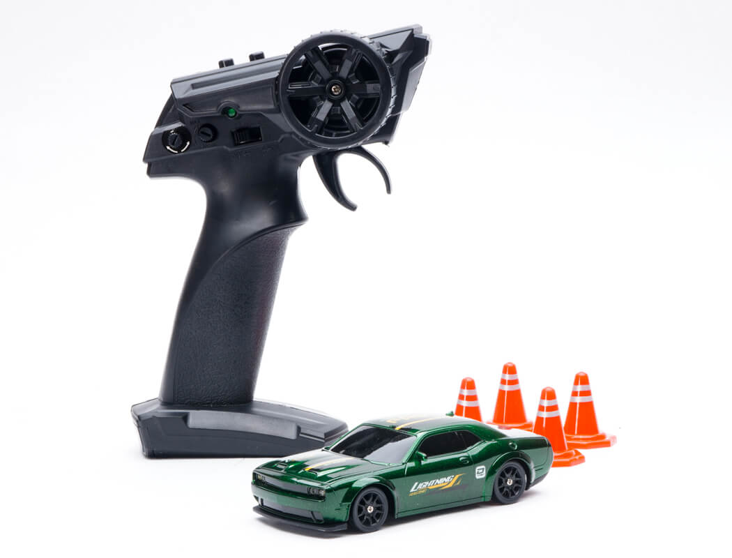 E-ZEE RC Lighting Stinger 4WD Drift Car w/Gyro - Green 1:43 EZ-8501EGN