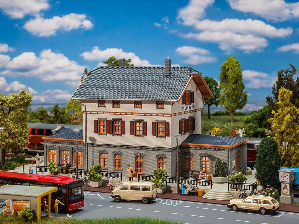 Faller Steinheim Railway Station Kit II HO Gauge 110112