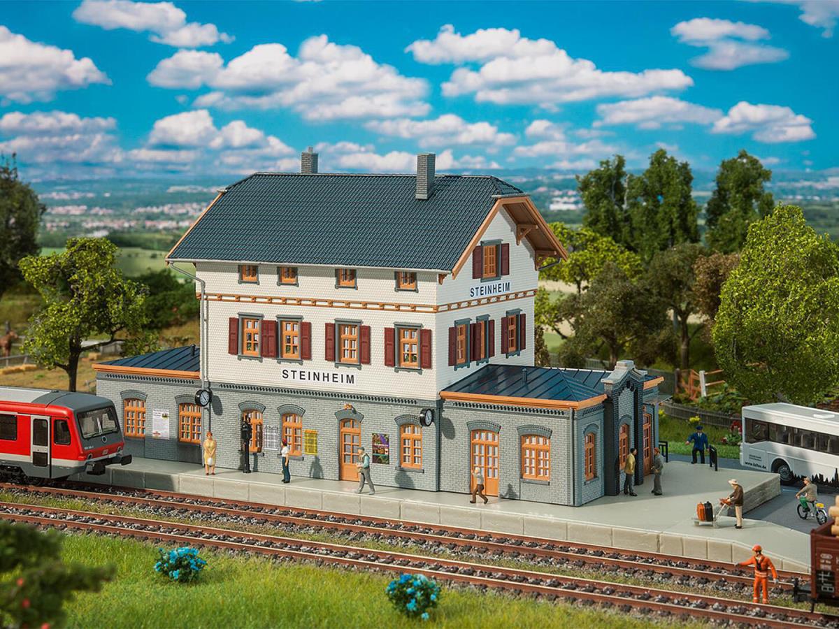 Faller Steinheim Railway Station Kit II HO Gauge 110112