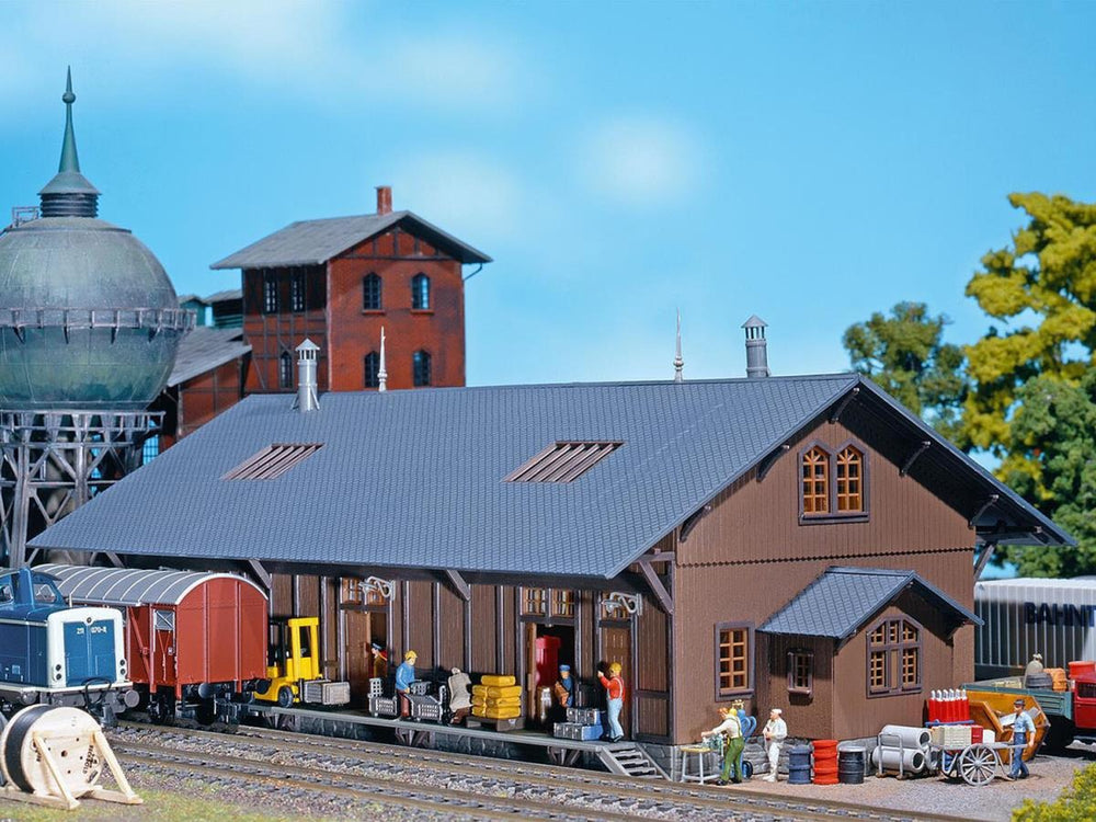 Faller FA120153 Ballingen Goods Shed Kit HO Gauge